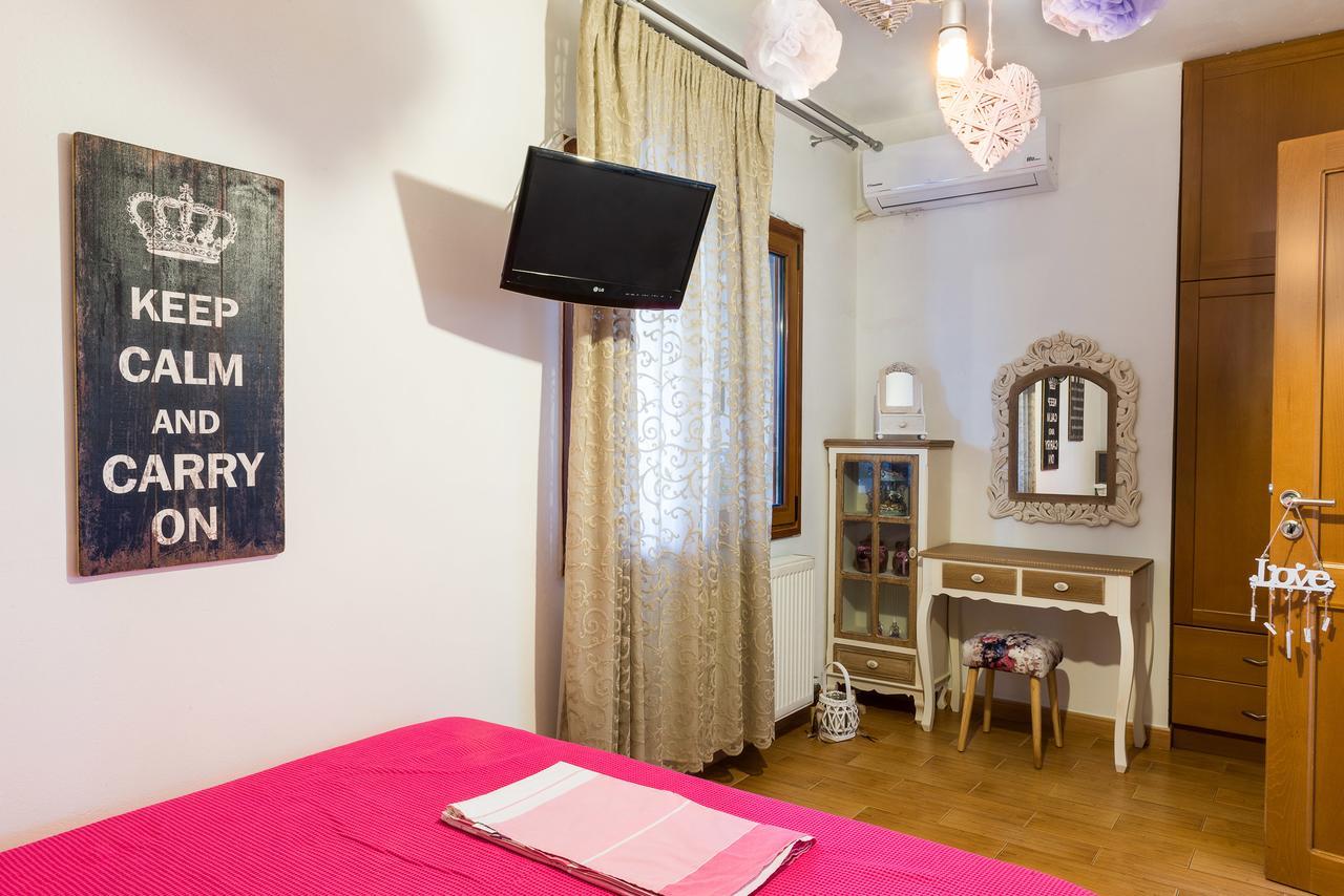 Zen Serenity Retreat With Great Outdoors, Pool & Parking * Aptera