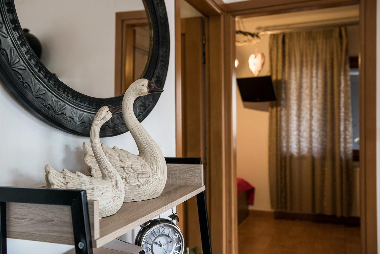 Apartment Zen Serenity Retreat With Great Outdoors, Pool & Parking *