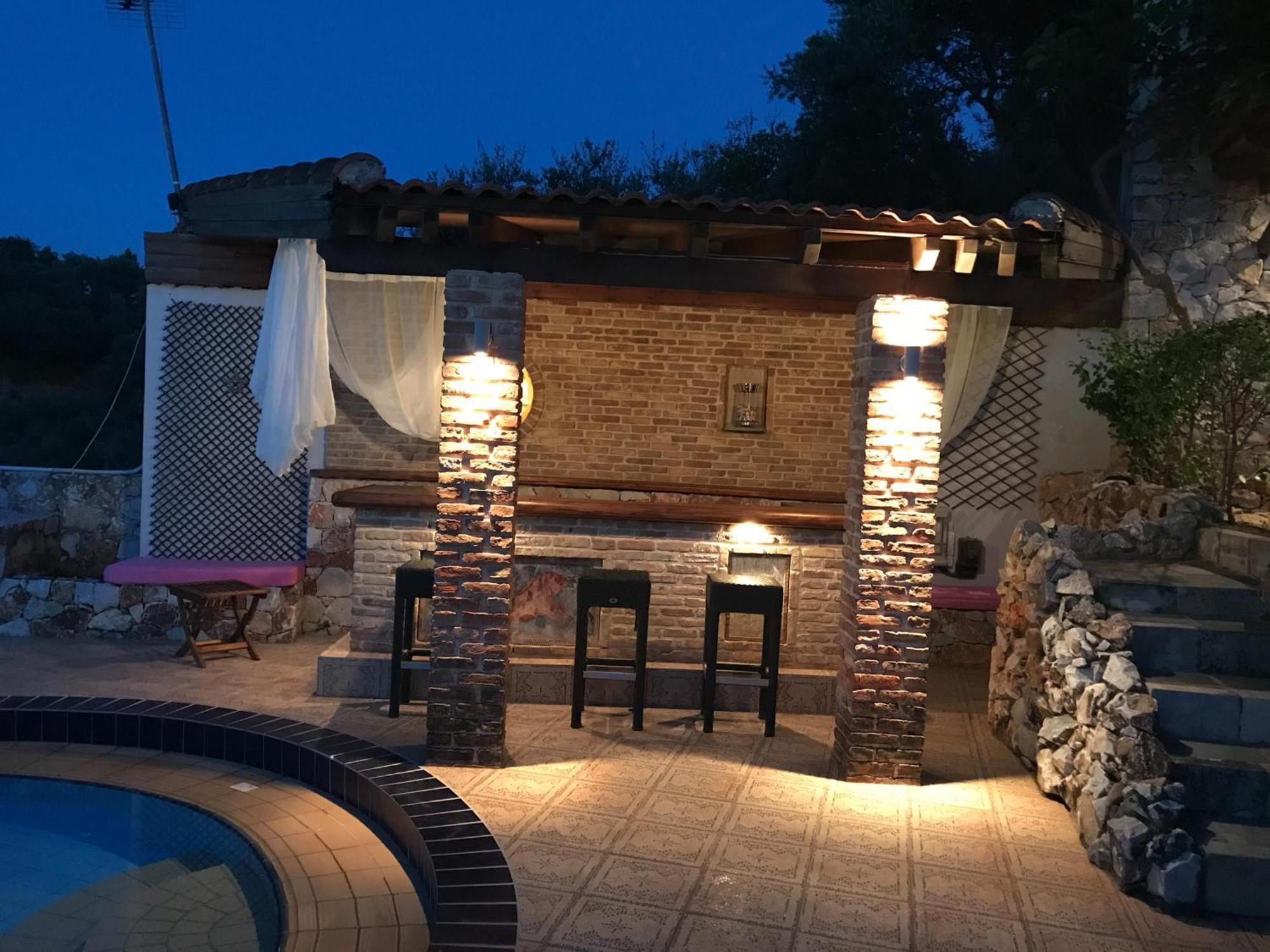 Διαμέρισμα Zen Serenity Retreat With Great Outdoors, Pool & Parking